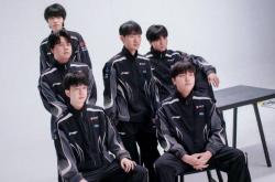 【一竞技1JingJi】LOL：LPL首支至臻全华班诞生 AL新教(jiào)练打脸Tabe