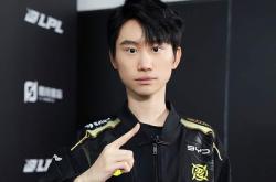 LOL世界冠军转型刀塔，大主播迎直播第二春，人气比玩LOL还高！