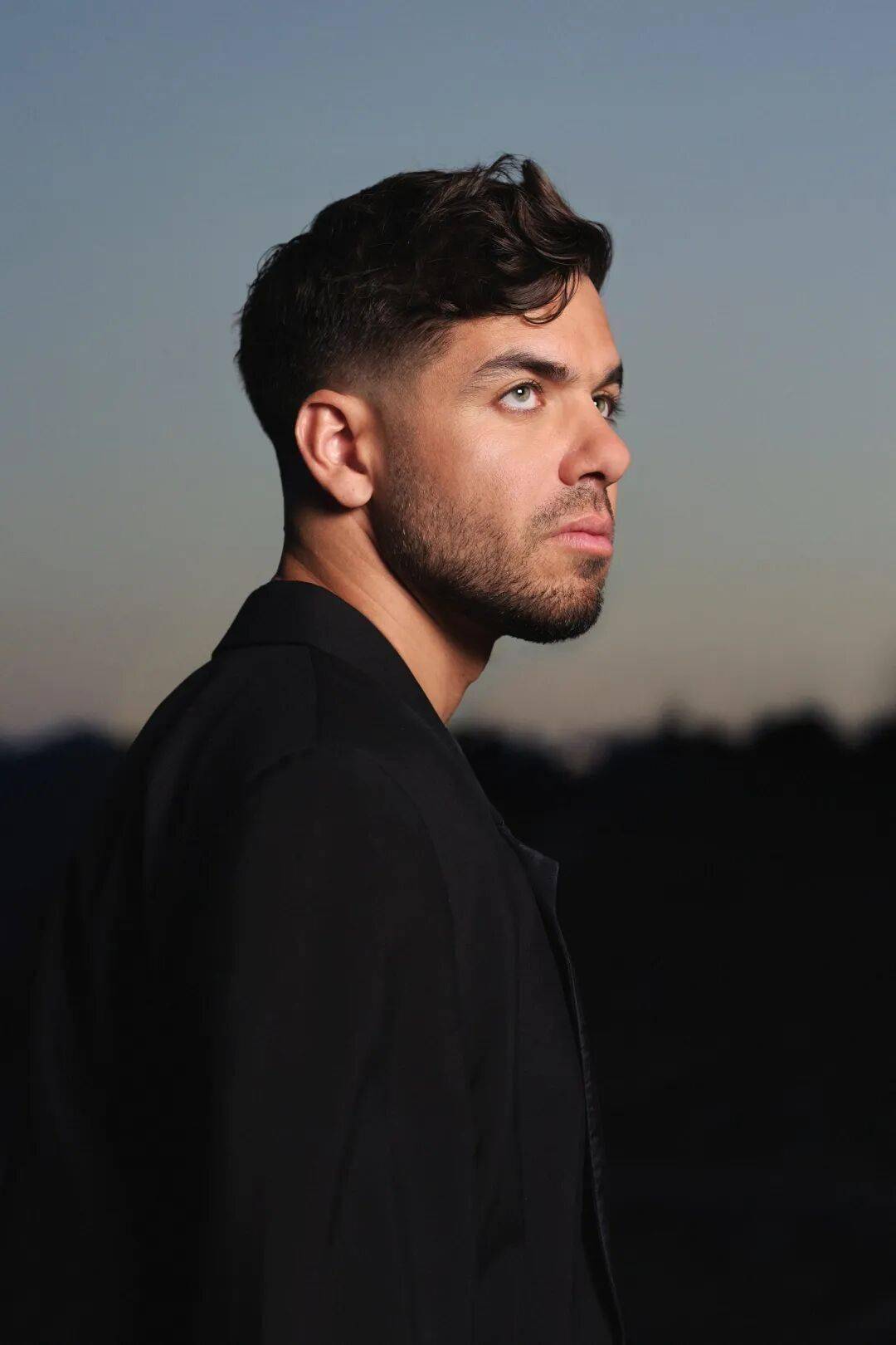 《英雄联盟》召唤师奖杯回归,邓紫棋演唱 S15 全球总决赛主题曲