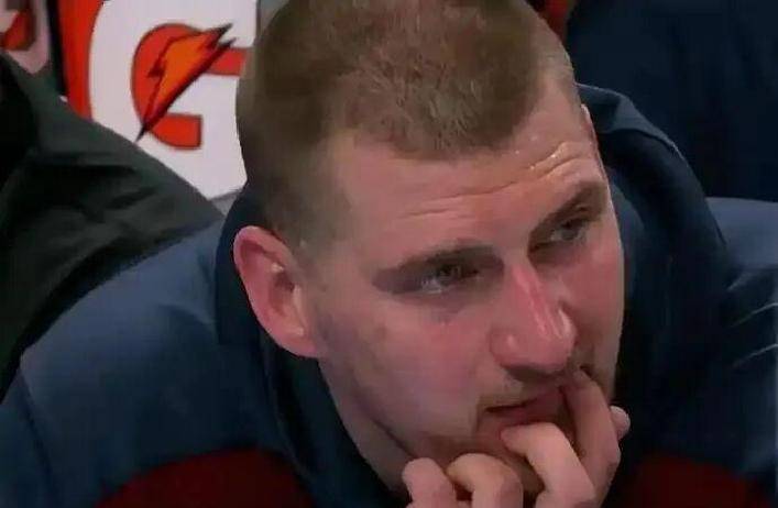 场均9分命中率近八成！博格丹伤退，塞尔维亚男篮争冠添变数