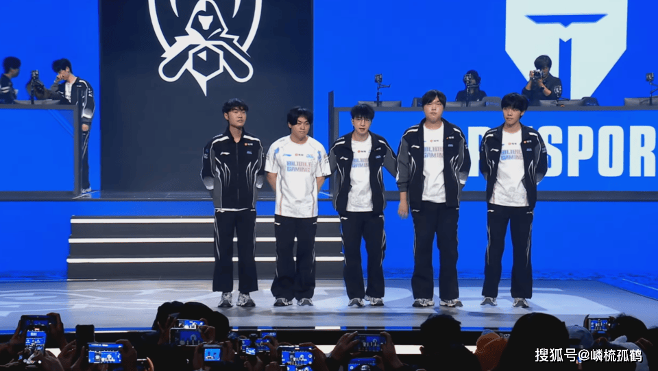 哥哥拒绝再卖票!S15瑞士轮内战TES击败BLG,连续两年晋级S赛八强