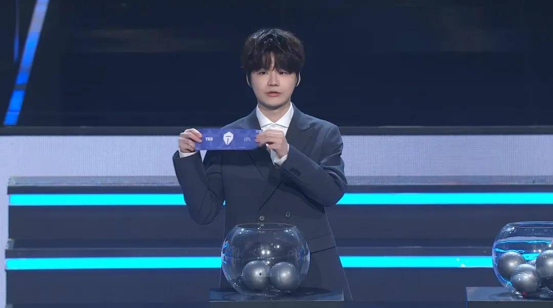 LOL凉了成最大骗局,LOL世界赛最倒霉战队诞生,LPL弃将复仇成功