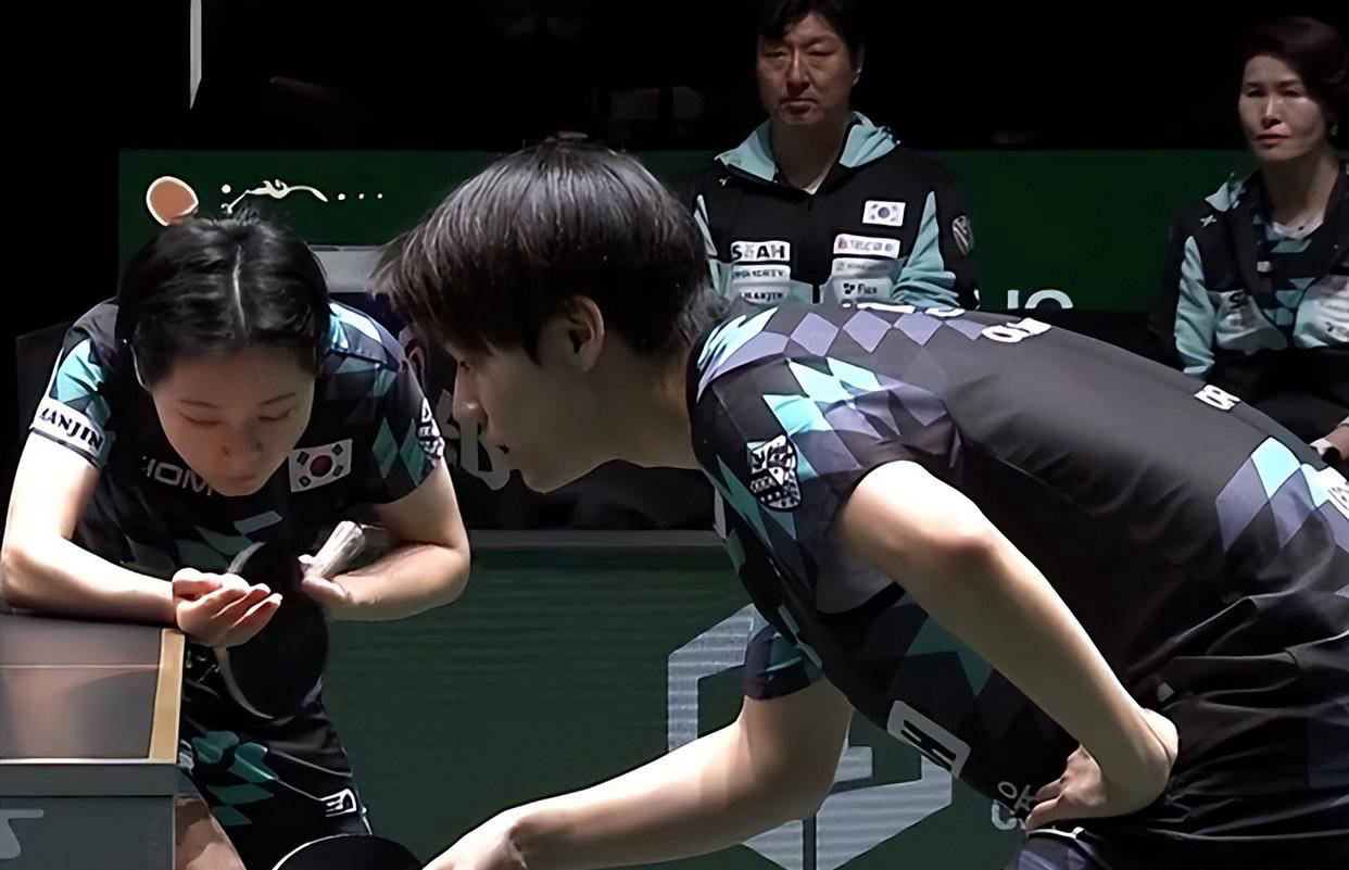 国乒混团半决赛开局完美！莎头组合3-0横扫韩队，双巨头五战全胜