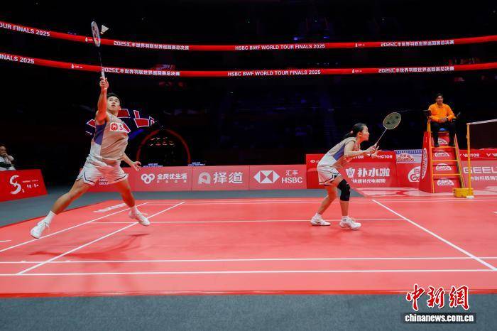 世羽联世巡赛总决赛：中国混双组合蒋振邦/魏雅欣晋级四强