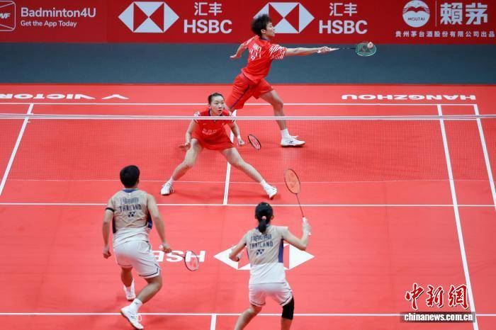 世羽联世巡赛总决赛：中国混双组合蒋振邦/魏雅欣晋级四强