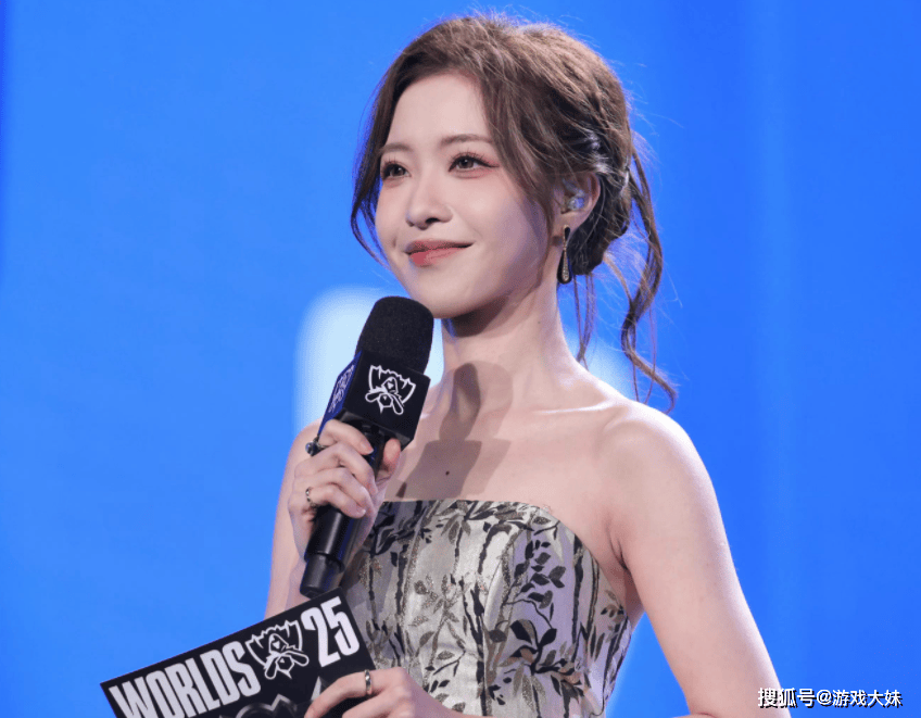 LPL女主持们的择偶标准公布，希然喜欢大叔，周淑仪最现实