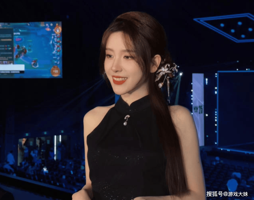 LPL女主持们的择偶标准公布，希然喜欢大叔，周淑仪最现实