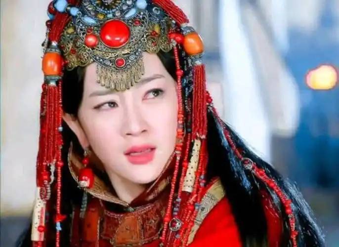 熬死多尔衮，算计鳌拜：孝庄从“弃子”到“庄家”的翻盘局